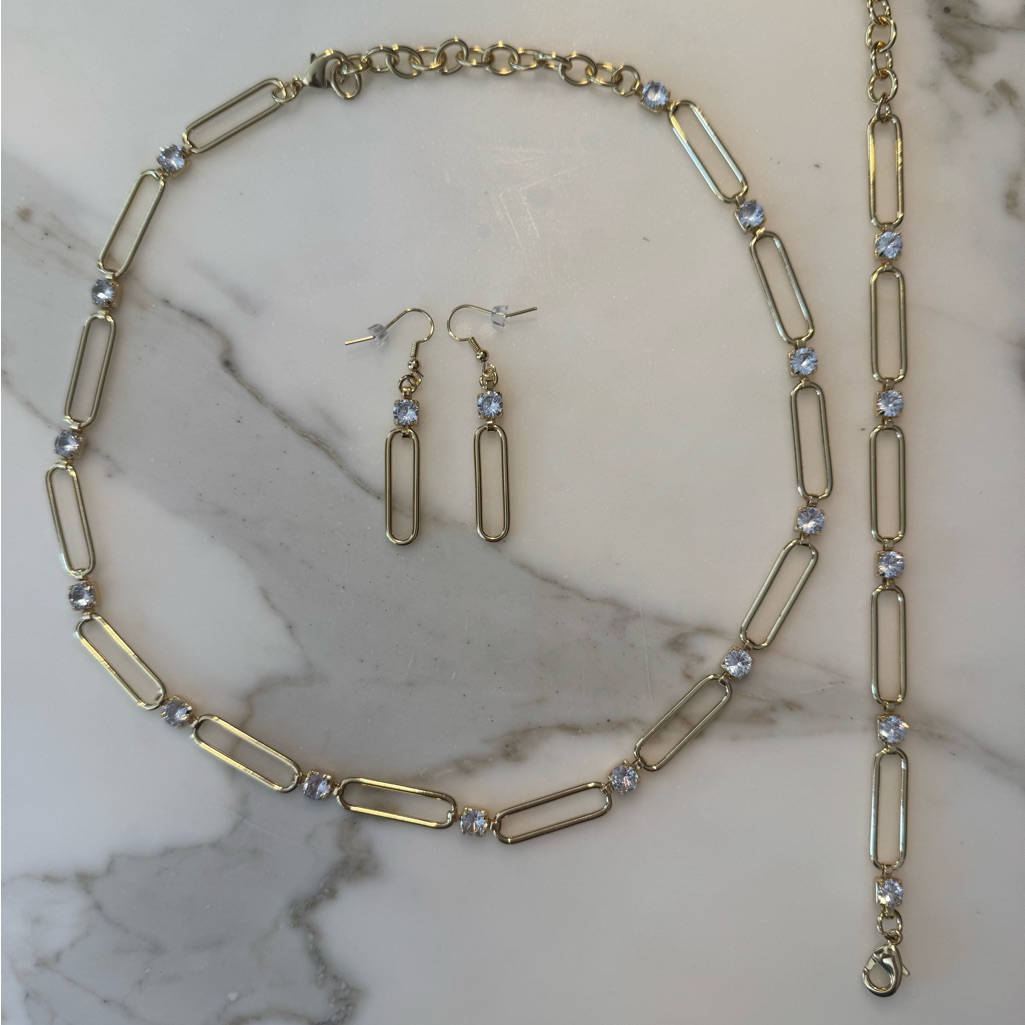 Stauer Elegant Gold Paperclip Style Jewelry Set 275$